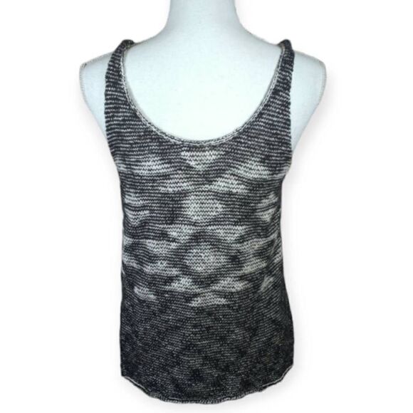 HOLLISTER GRAY SWEATER TANK SZ.M/L EUC. - Picture 3 of 6
